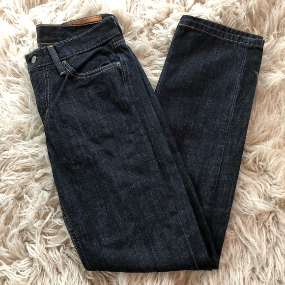 mens dark blue levi jeans